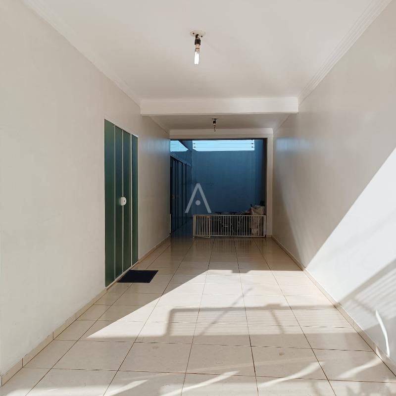 Sobrado para à venda no Bairro PARQUE SAO PAULO em CASCAVEL: 