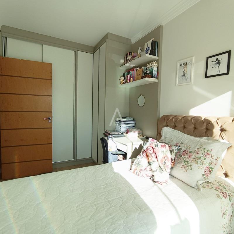 Sobrado para à venda no Bairro PARQUE SAO PAULO em CASCAVEL: 