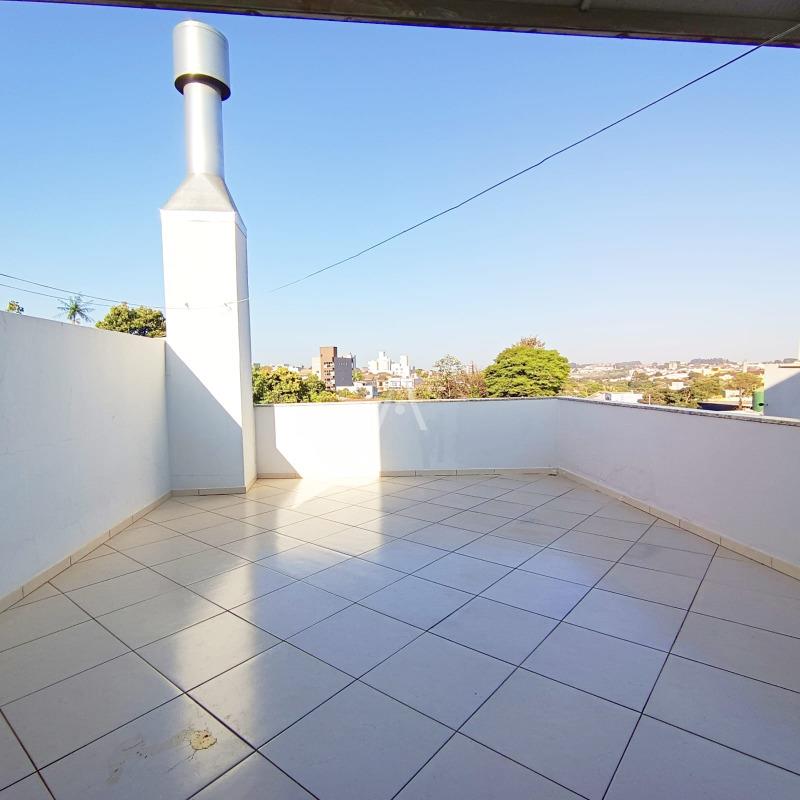 Sobrado para à venda no Bairro PARQUE SAO PAULO em CASCAVEL: 