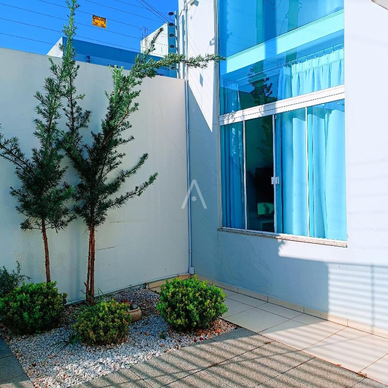 Sobrado para à venda no Bairro PARQUE SAO PAULO em CASCAVEL: 