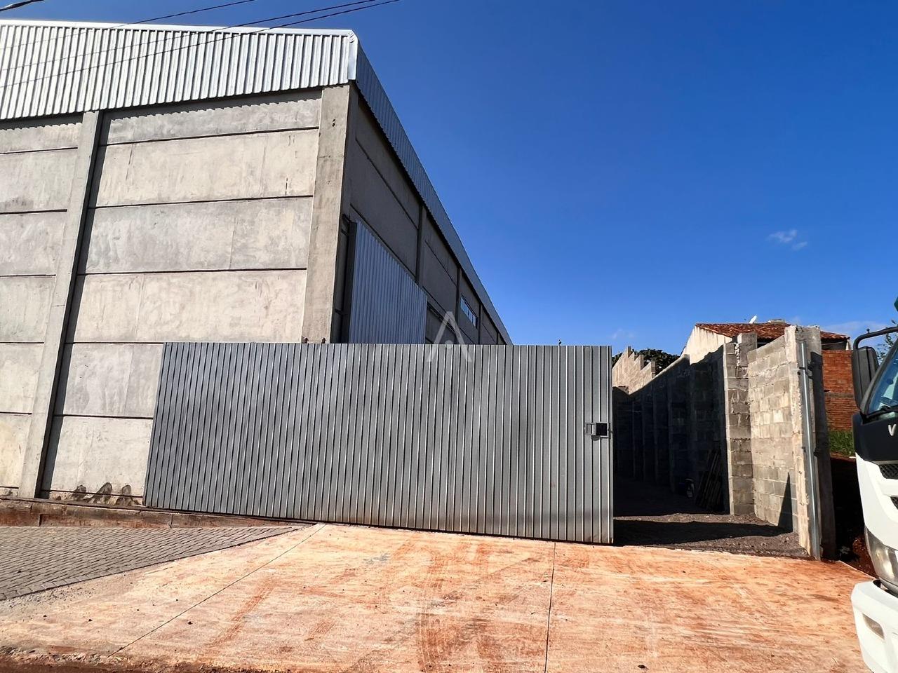 Barracão Comercial para para aluguel no Bairro INTERLAGOS em CASCAVEL: 