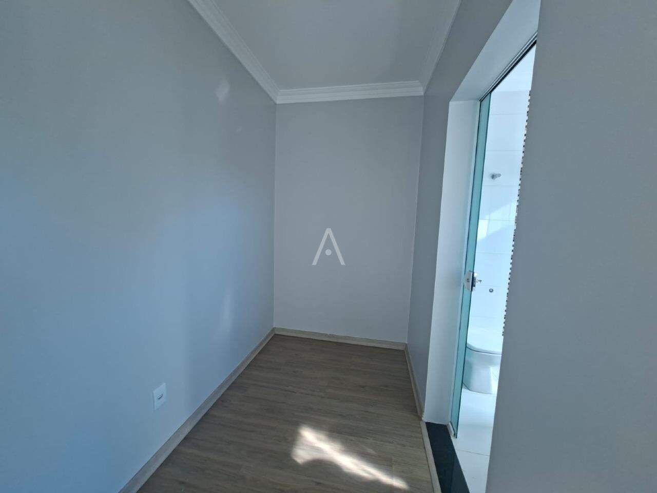 Sobrado para para aluguel no Bairro COUNTRY em CASCAVEL: