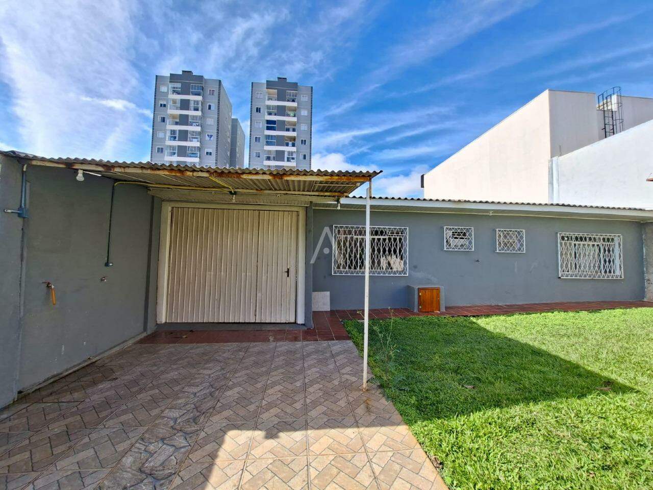 Casa Residencial para para aluguel no Bairro CANCELLI em CASCAVEL: