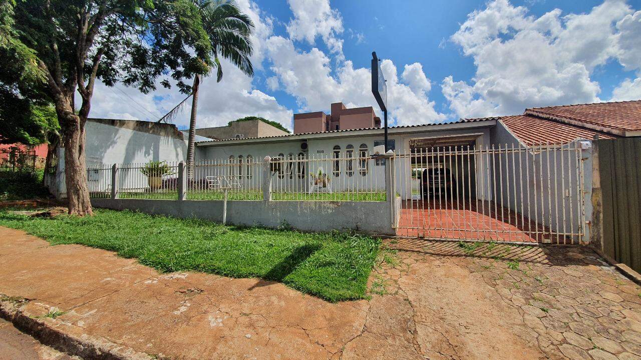 Casa Residencial para para aluguel no Bairro CANCELLI em CASCAVEL: 