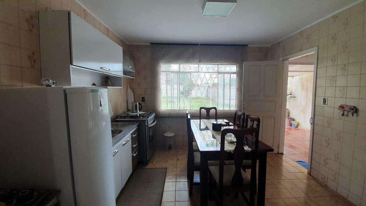 Casa Residencial para para aluguel no Bairro CANCELLI em CASCAVEL: