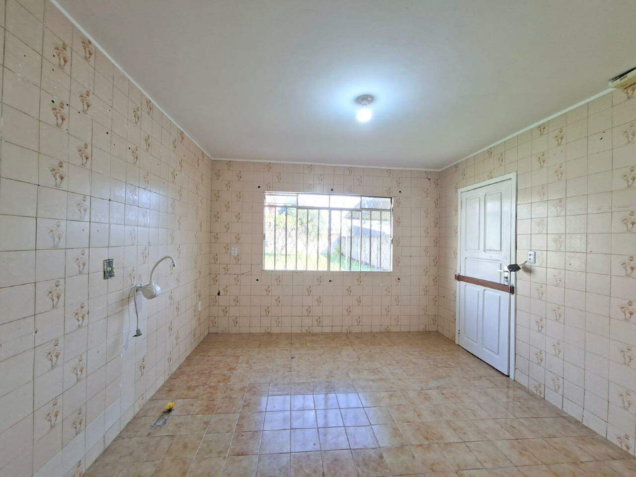 Casa Residencial para para aluguel no Bairro CANCELLI em CASCAVEL: