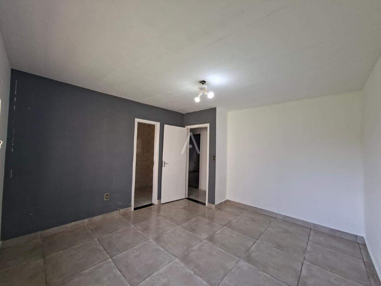 Casa Residencial para para aluguel no Bairro CANCELLI em CASCAVEL: