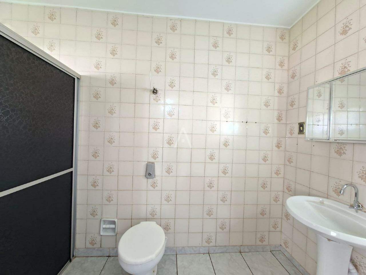 Casa Residencial para para aluguel no Bairro CANCELLI em CASCAVEL: