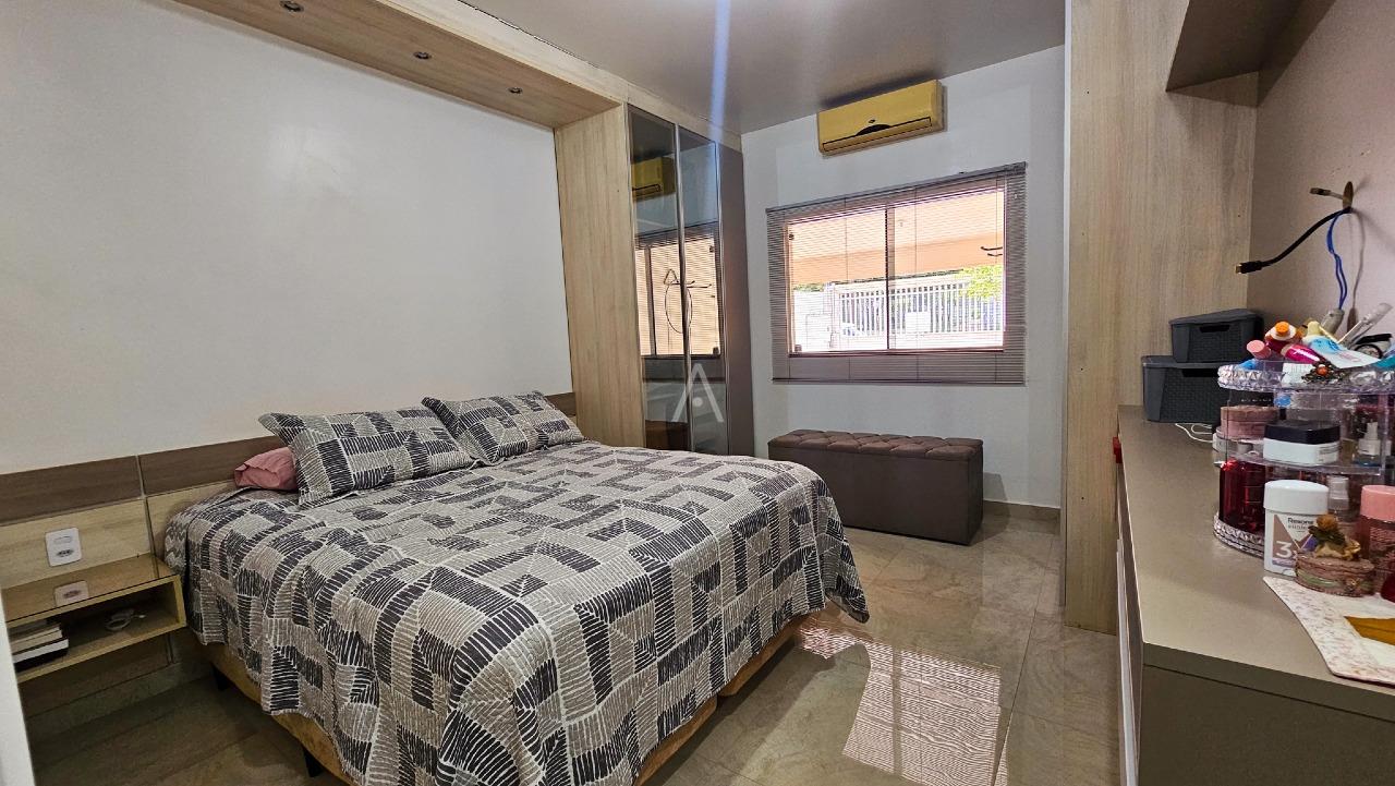 Casa Residencial para à venda no Bairro REGIAO DO LAGO em CASCAVEL: 