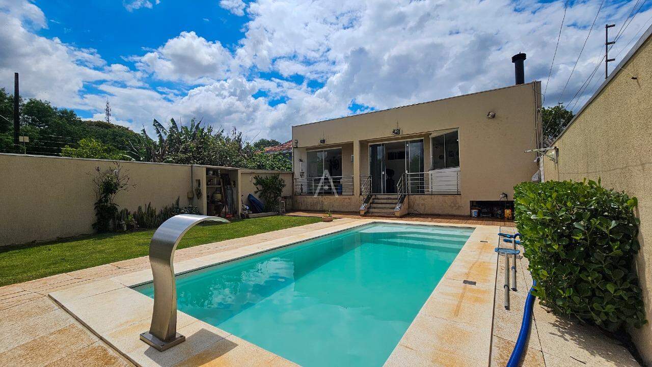 Casa Residencial para à venda no Bairro REGIAO DO LAGO em CASCAVEL: 