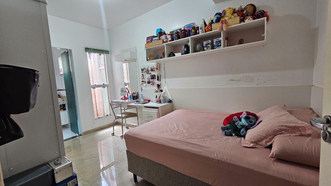 Casa Residencial para à venda no Bairro REGIAO DO LAGO em CASCAVEL: 