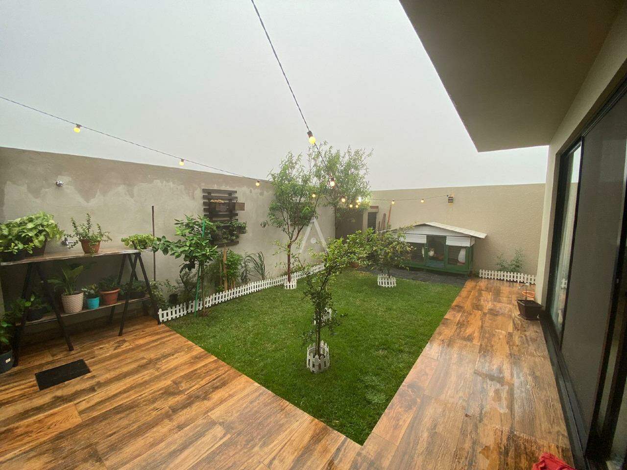 Casa Residencial para à venda no Bairro SEDE ALVORADA em CASCAVEL: 