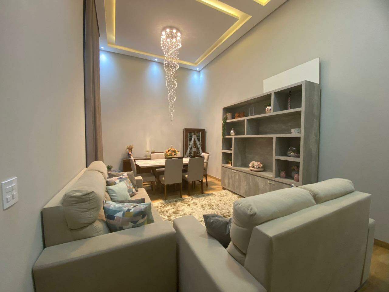 Casa Residencial para à venda no Bairro SEDE ALVORADA em CASCAVEL: 