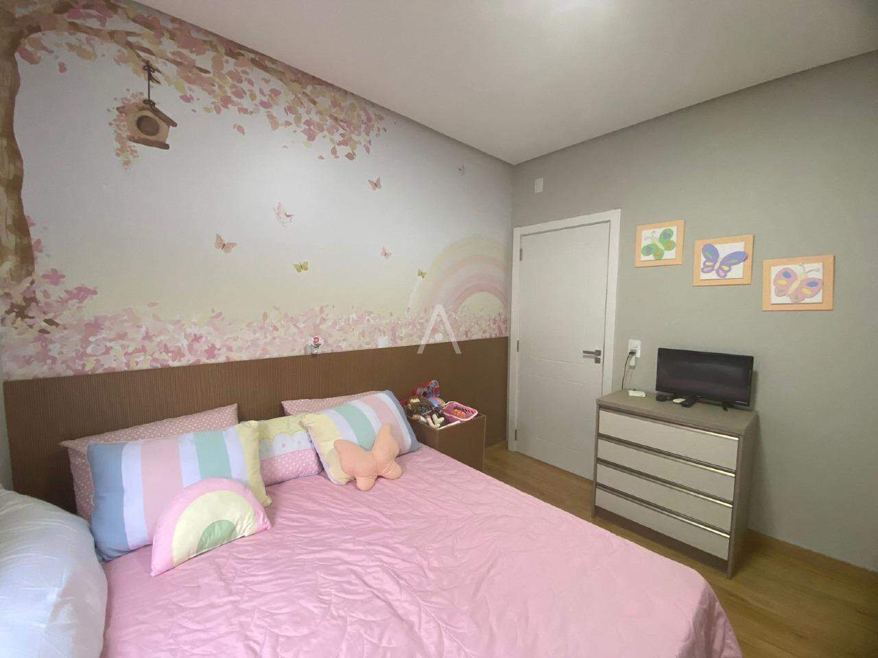 Casa Residencial para à venda no Bairro SEDE ALVORADA em CASCAVEL: 