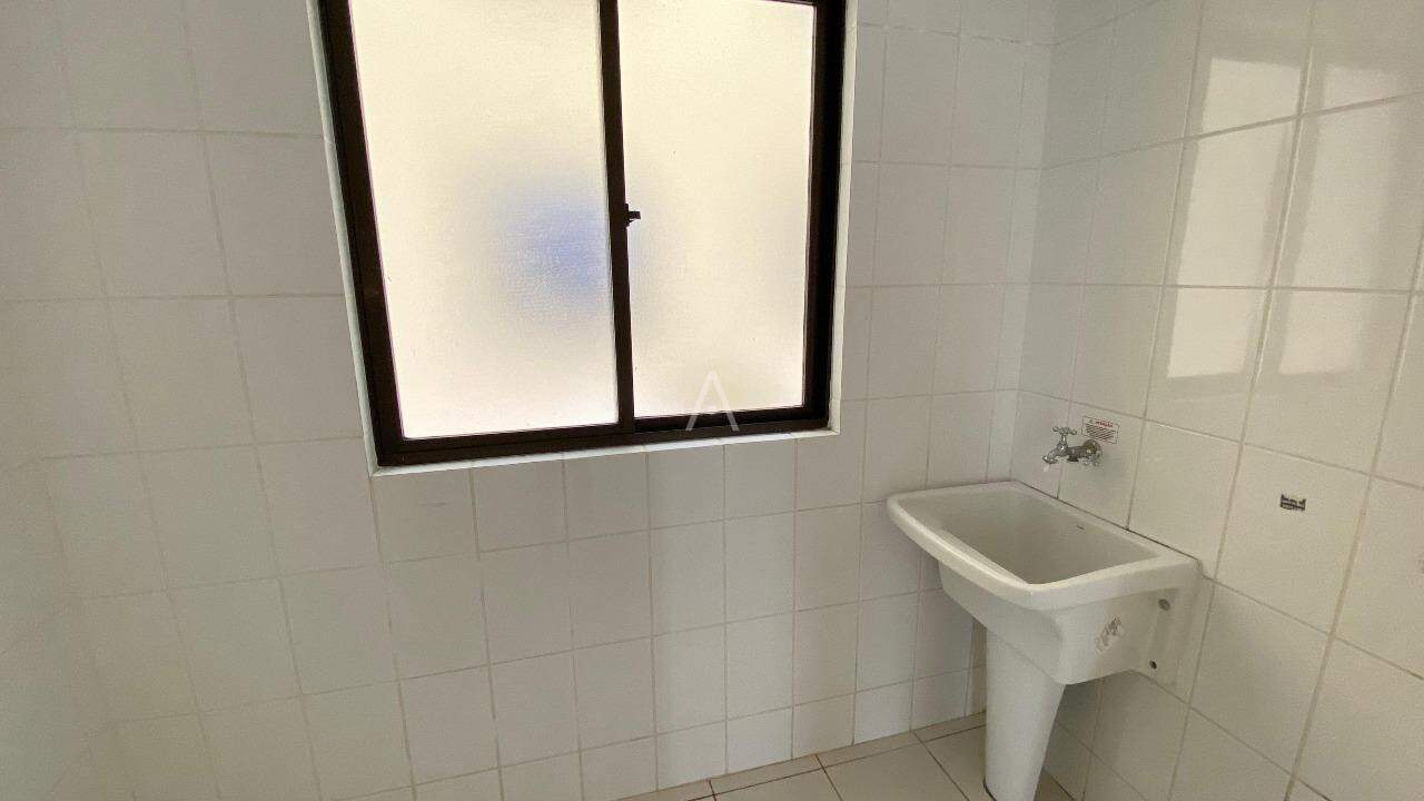 Apartamento para para aluguel no Bairro COUNTRY em CASCAVEL: 