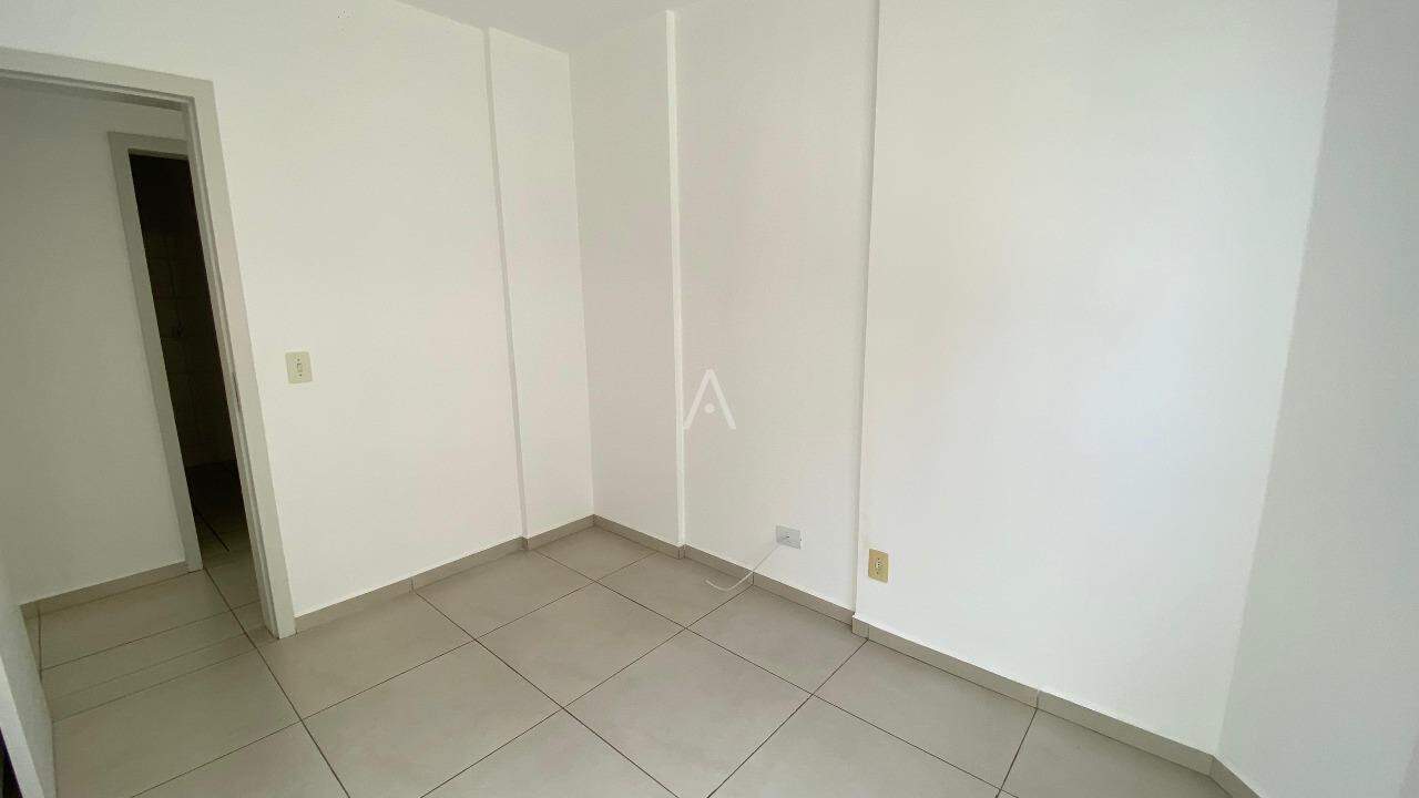 Apartamento para para aluguel no Bairro COUNTRY em CASCAVEL: 