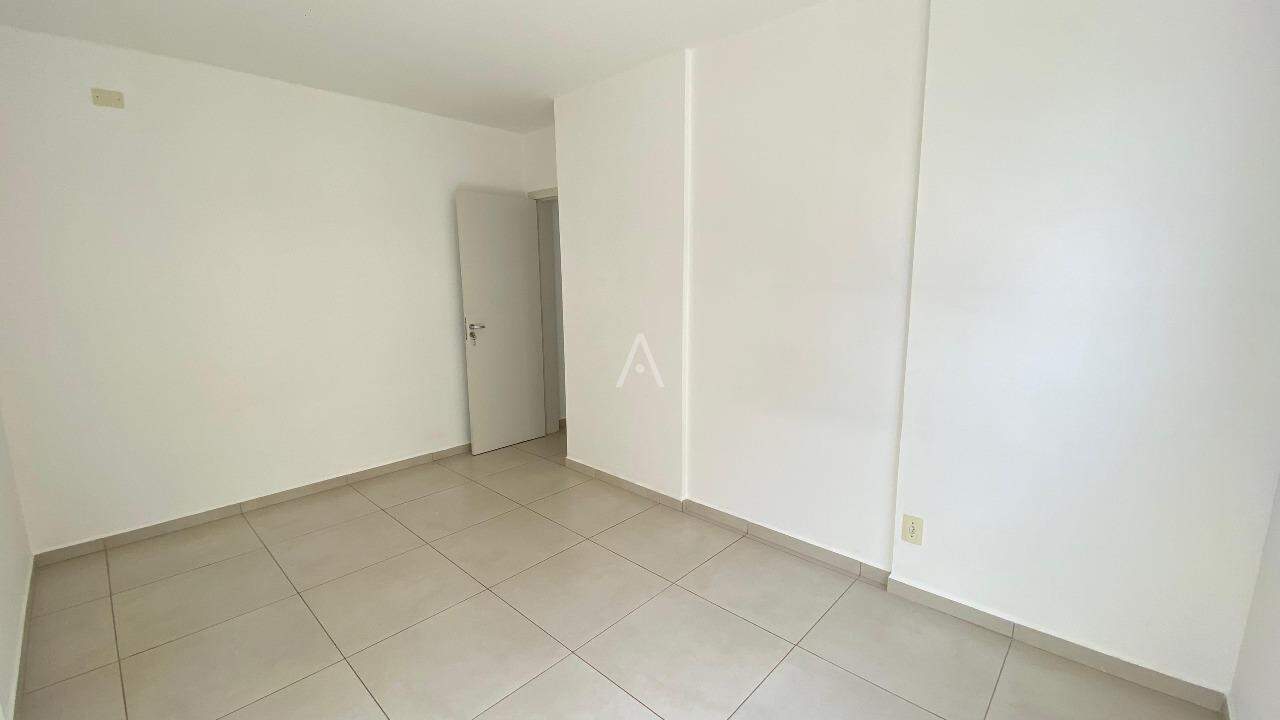 Apartamento para para aluguel no Bairro COUNTRY em CASCAVEL: 