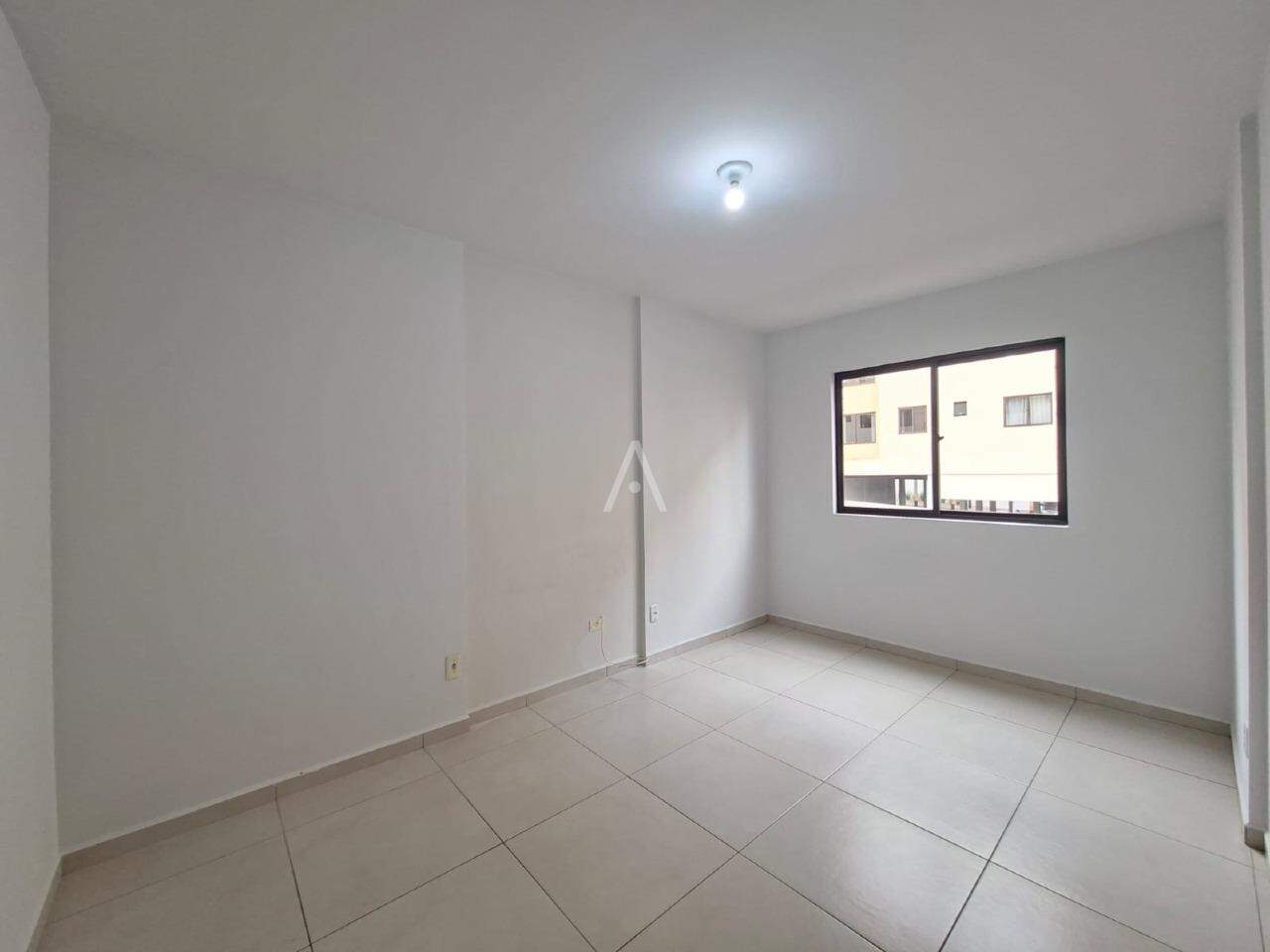 Apartamento para para aluguel no Bairro COUNTRY em CASCAVEL: 