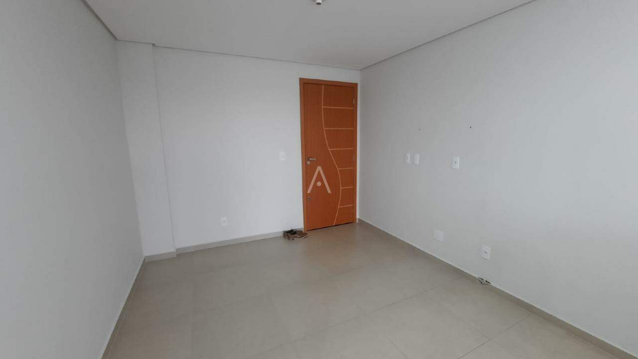 Apartamento para para aluguel no Bairro MARIA LUIZA em CASCAVEL: 