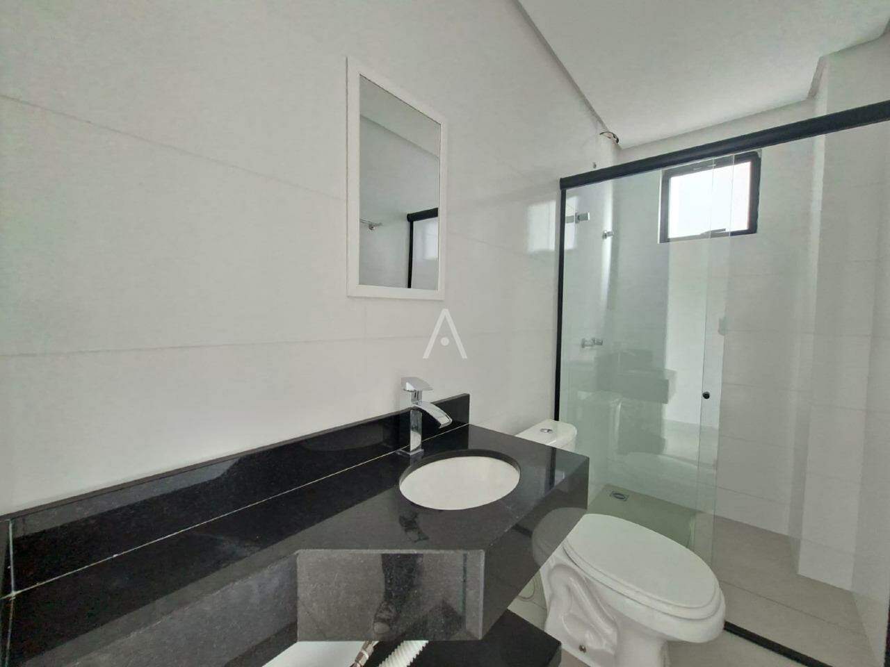Apartamento para para aluguel no Bairro CENTRO em CASCAVEL: 