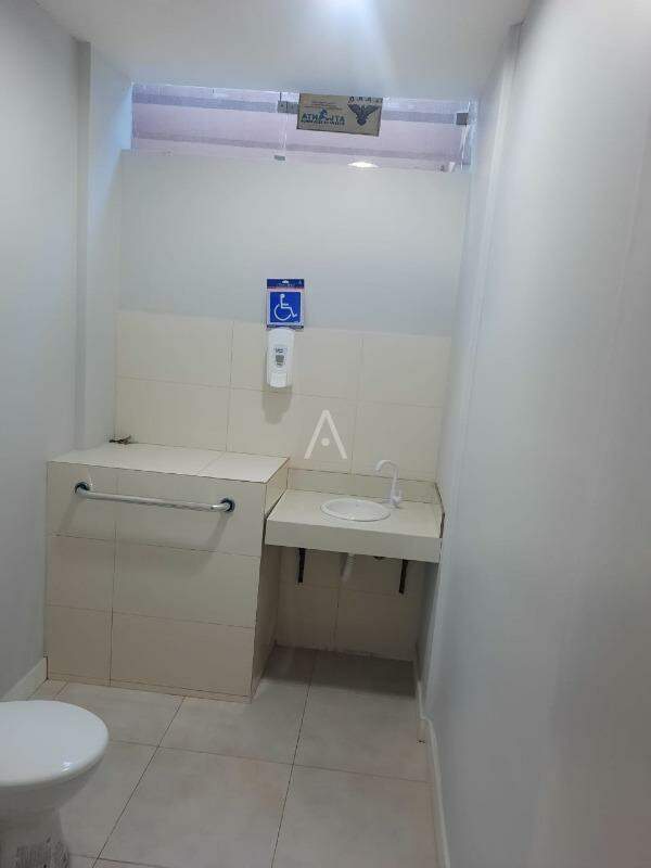 Sala Comercial para para aluguel no Bairro CENTRO em CASCAVEL: 