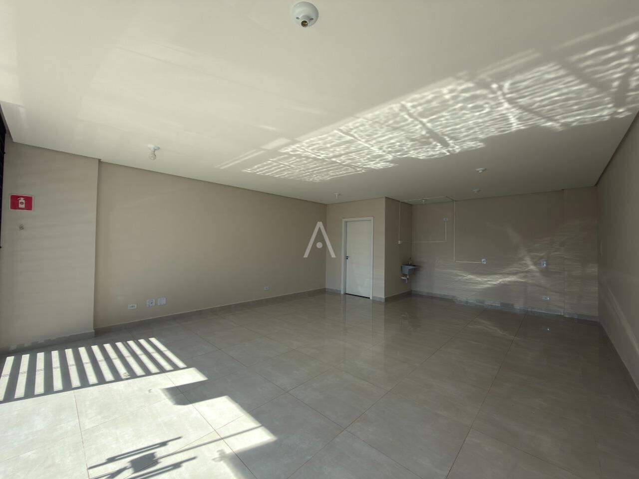 Sala Comercial para para aluguel no Bairro Pioneiros Catarinenses em CASCAVEL: 