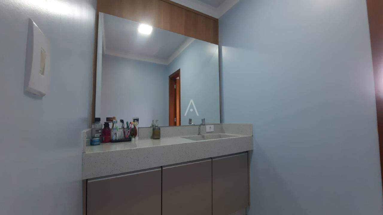 Casa Comercial para para aluguel no Bairro REGIAO DO LAGO em CASCAVEL: 