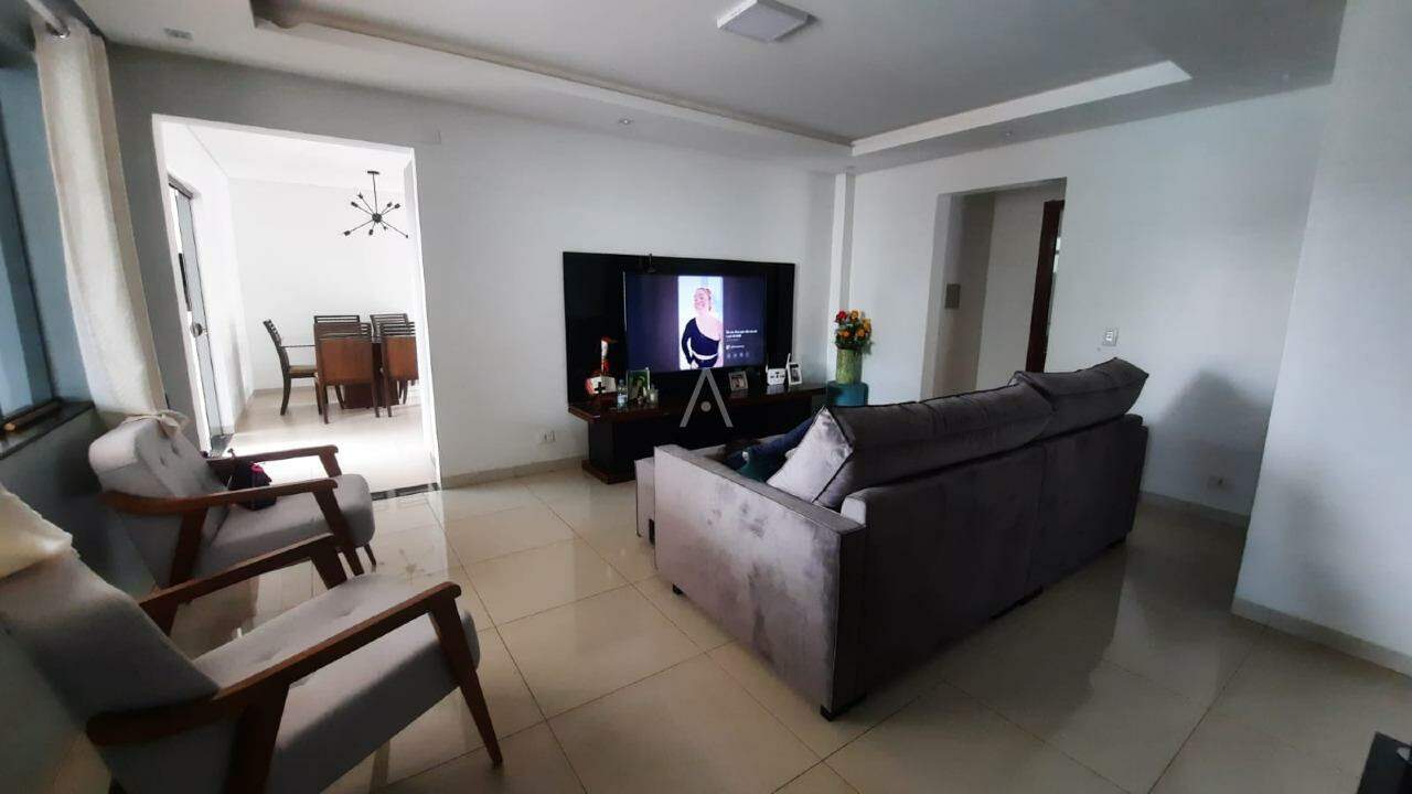 Casa Comercial para para aluguel no Bairro REGIAO DO LAGO em CASCAVEL: 