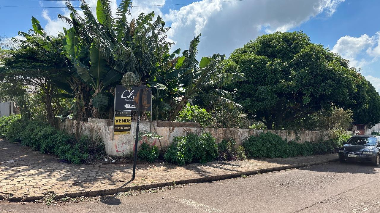 Terreno para à venda no Bairro PARQUE SAO PAULO em CASCAVEL: 