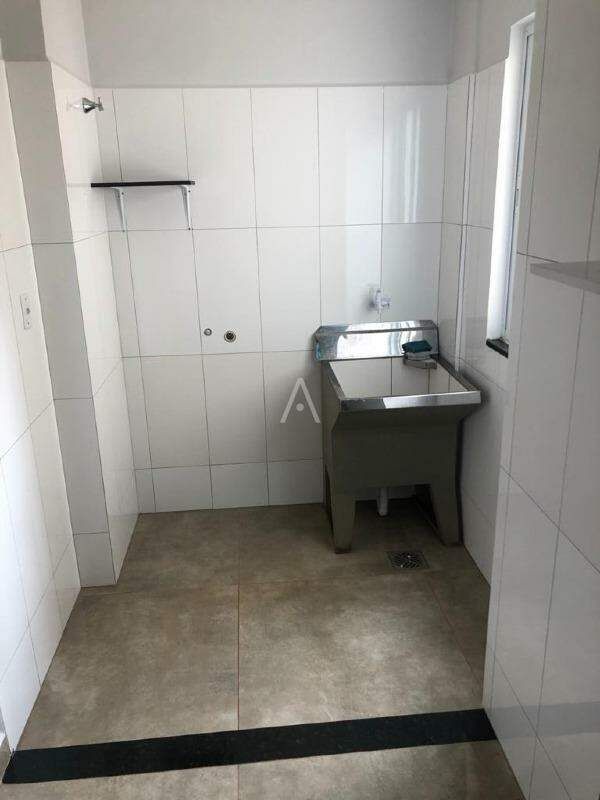 Apartamento para para aluguel no Bairro JARDIM PANCERA em TOLEDO: 