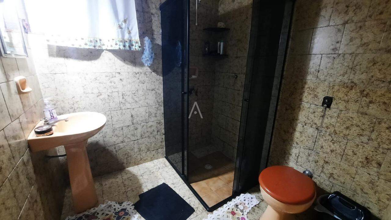Casa Residencial para à venda no Bairro CENTRO em CASCAVEL: 