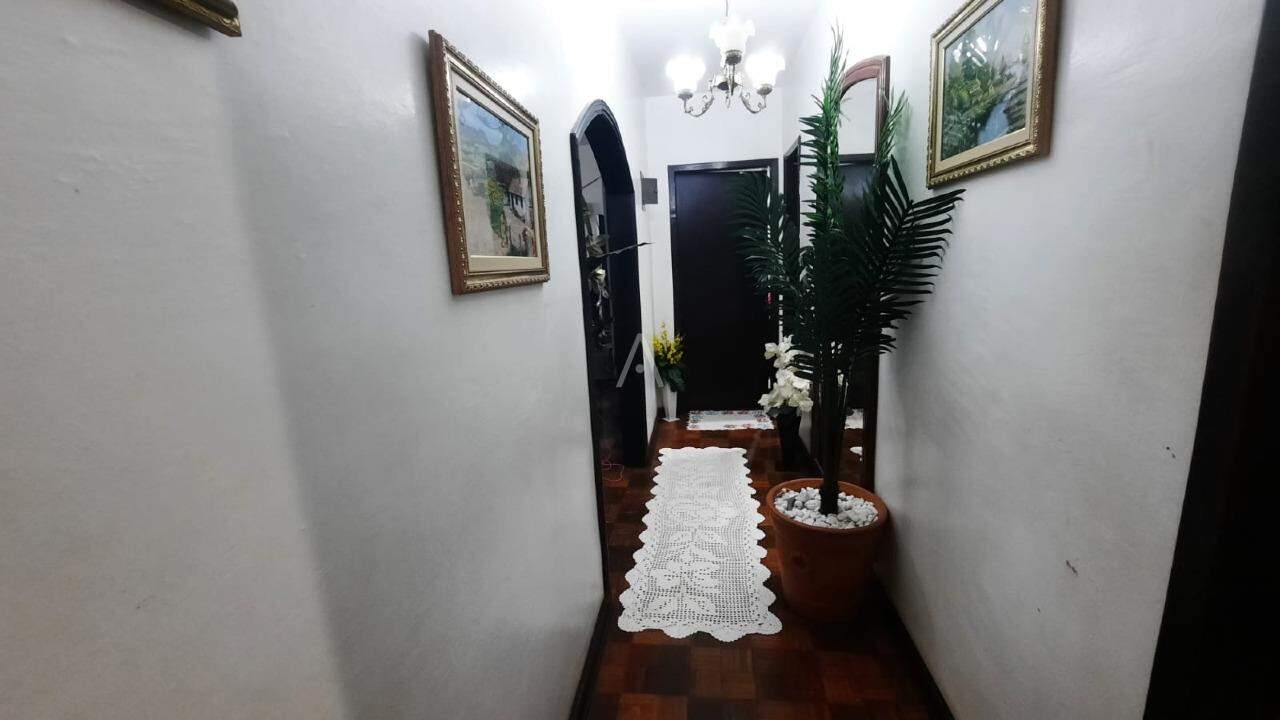 Casa Residencial para à venda no Bairro CENTRO em CASCAVEL: 