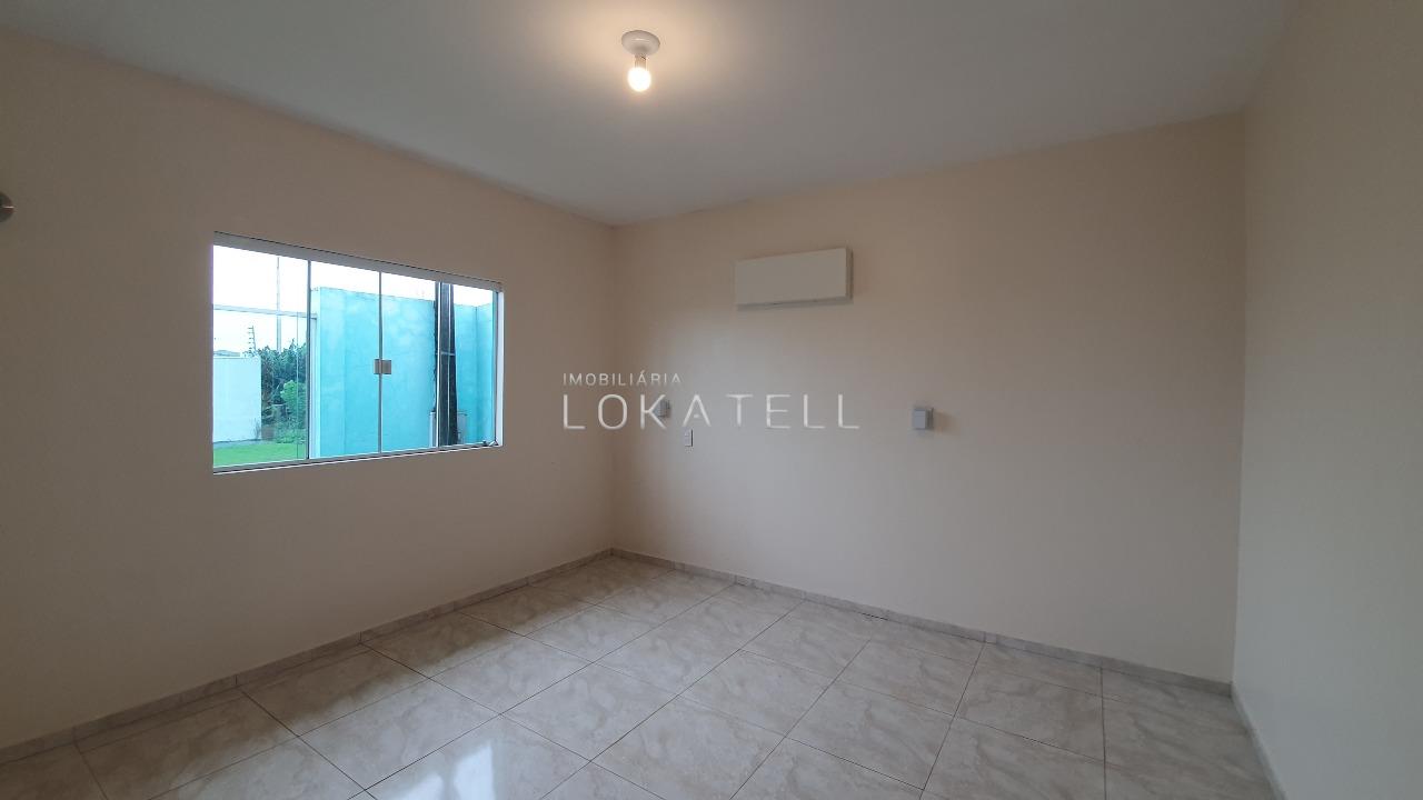 Casa Residencial para à venda no Bairro UNIVERSITARIO em CASCAVEL: 