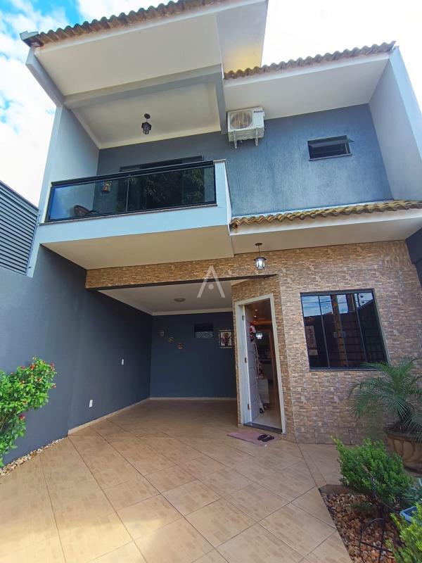 Sobrado para à venda no Bairro PARQUE VERDE em CASCAVEL: