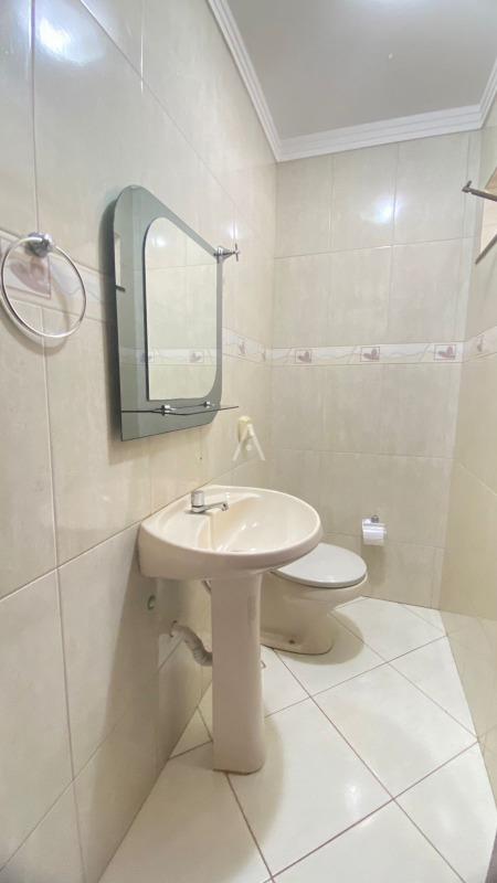 Sobrado para para aluguel no Bairro MARIA LUIZA em CASCAVEL: 