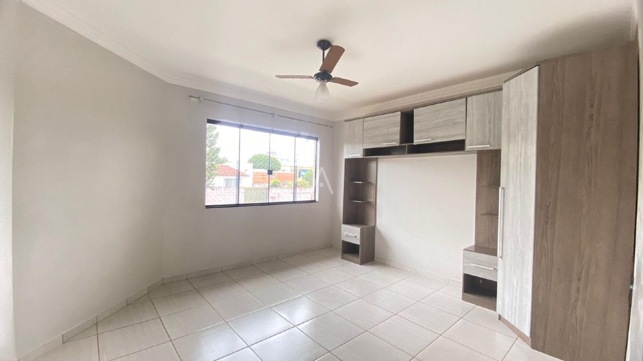 Sobrado para para aluguel no Bairro MARIA LUIZA em CASCAVEL: 