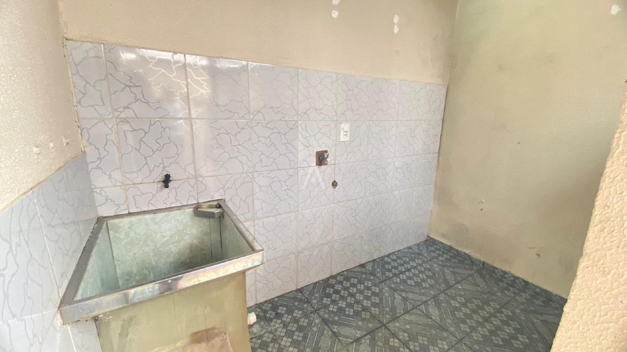 Sobrado para para aluguel no Bairro MARIA LUIZA em CASCAVEL: 