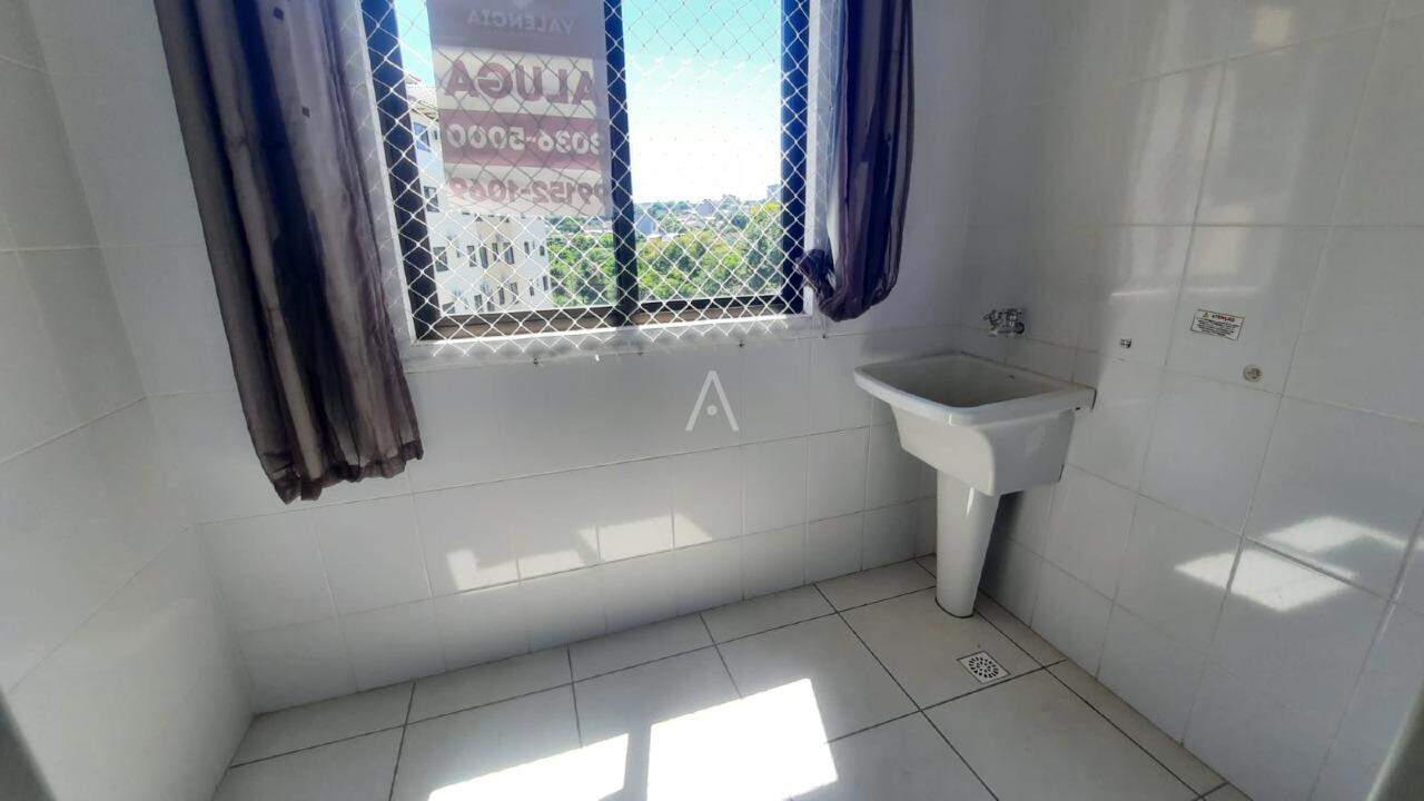 Apartamento para para aluguel no Bairro NEVA em CASCAVEL: 