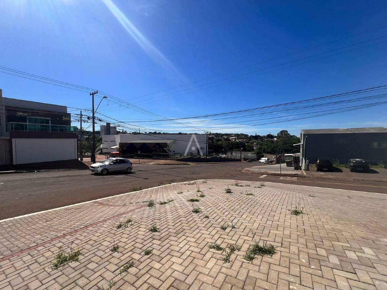 Sala Comercial para para aluguel no Bairro NEVA em CASCAVEL: