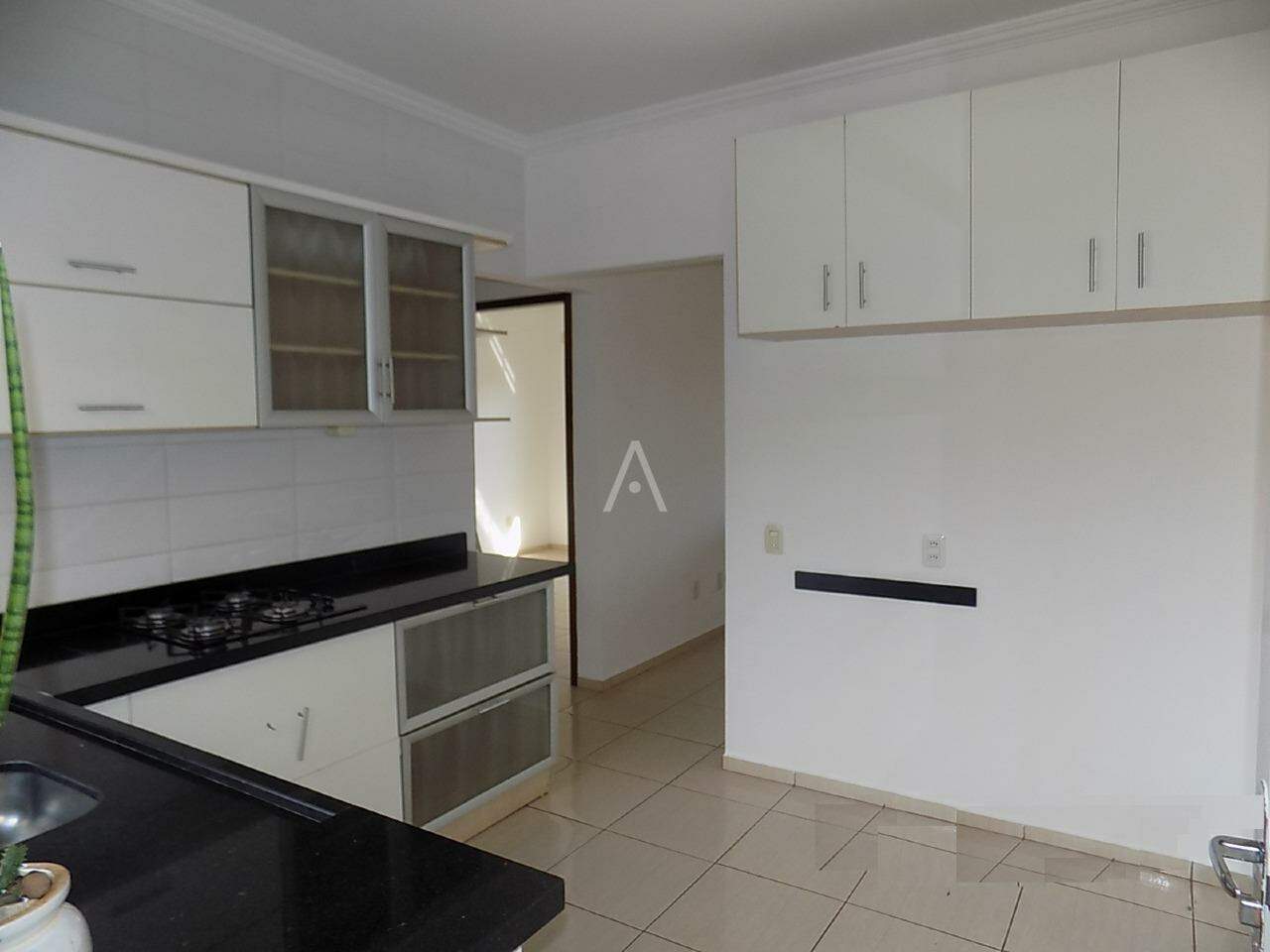 Casa Residencial para para aluguel no Bairro JARDIM COOPAGRO em TOLEDO: 