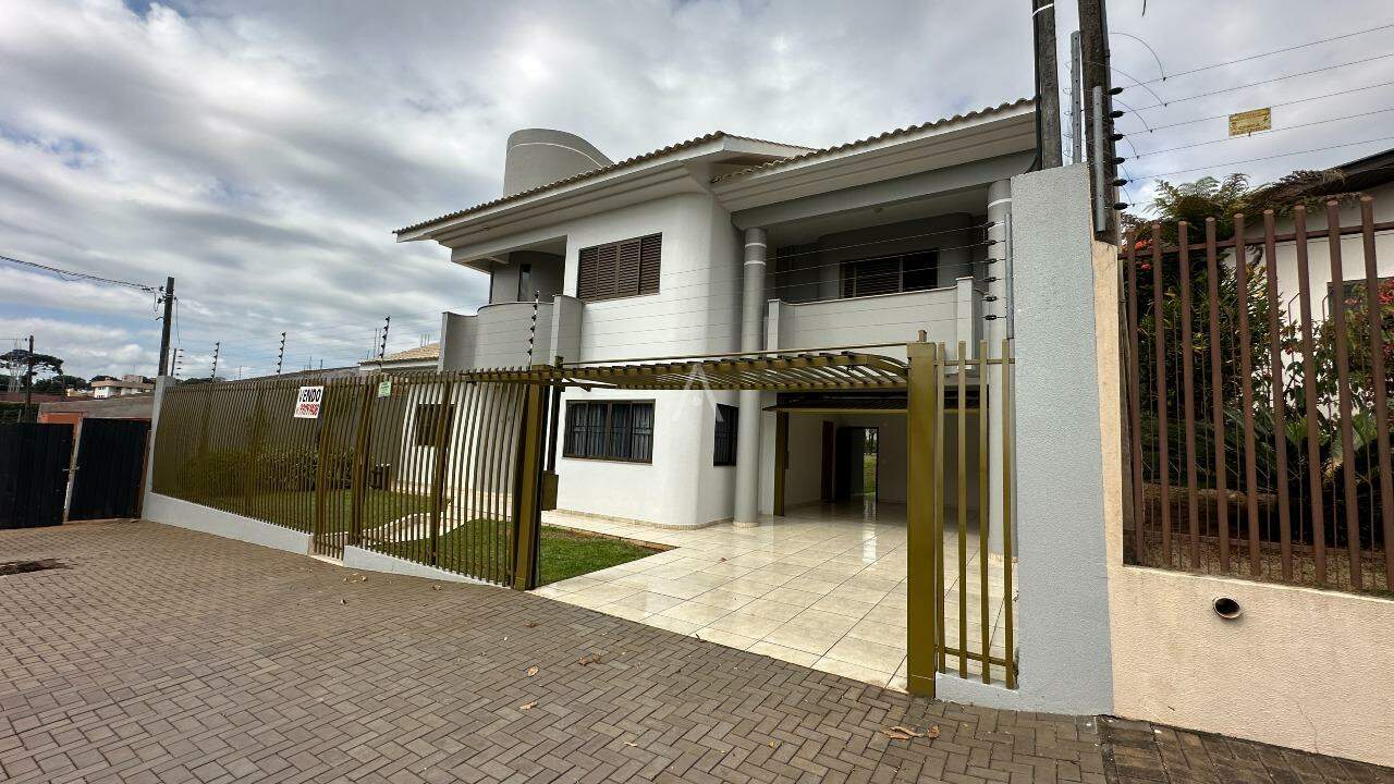 Sobrado para à venda no Bairro CENTRO em CASCAVEL: