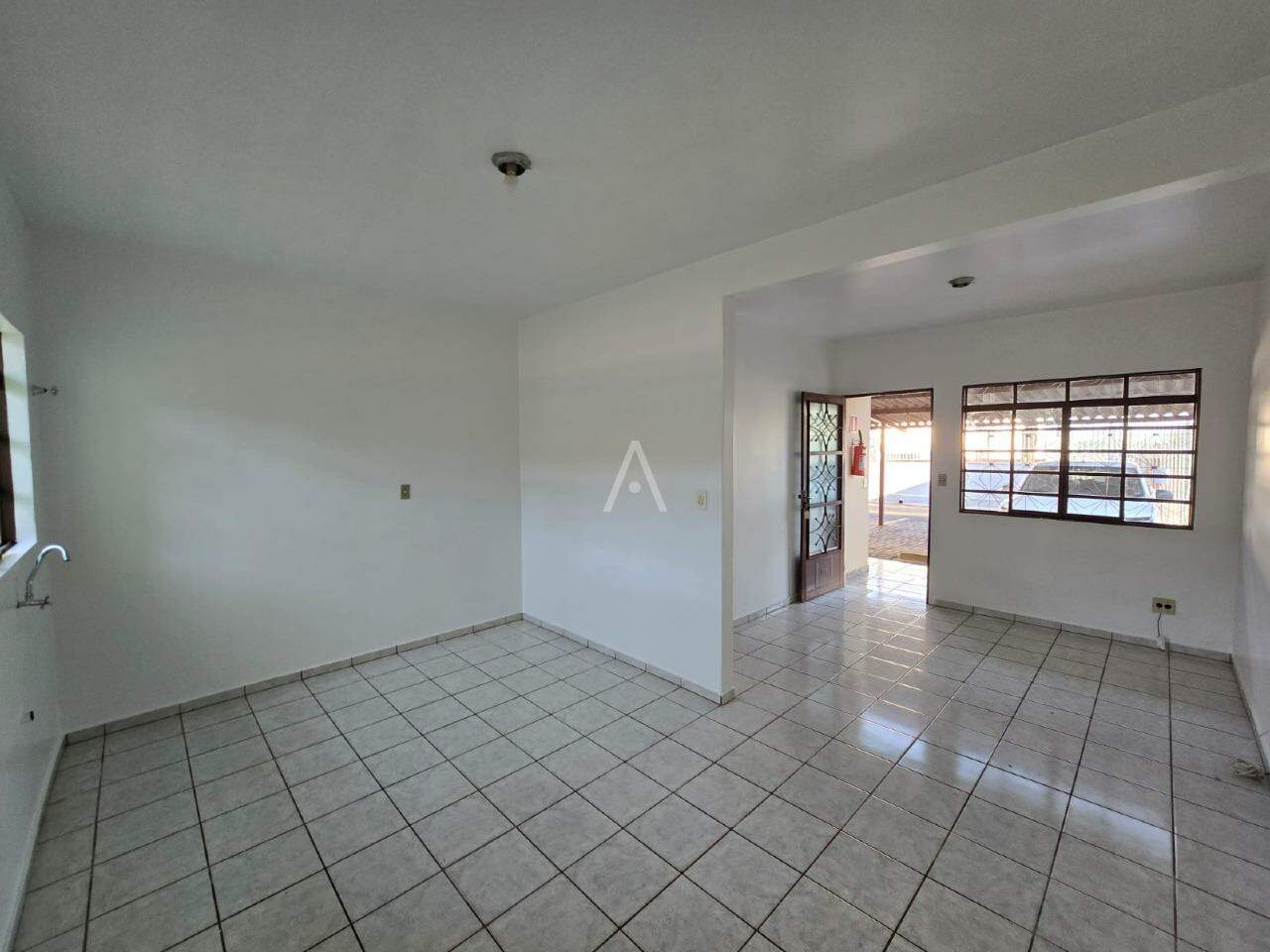 Casa Residencial para para aluguel no Bairro CENTRO em TOLEDO: