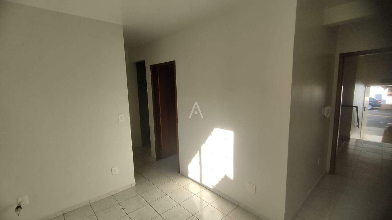 Apartamento para para aluguel no Bairro CENTRO em TOLEDO: 