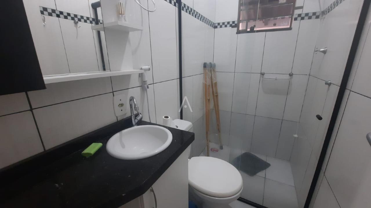 Casa Residencial para à venda no Bairro CASCAVEL VELHO em CASCAVEL: 