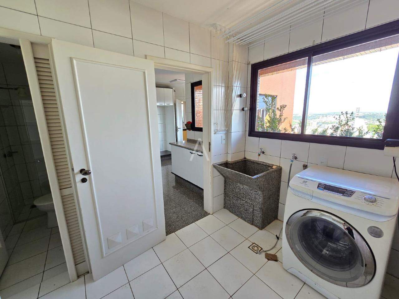 Apartamento para para aluguel no Bairro CENTRO em TOLEDO: 