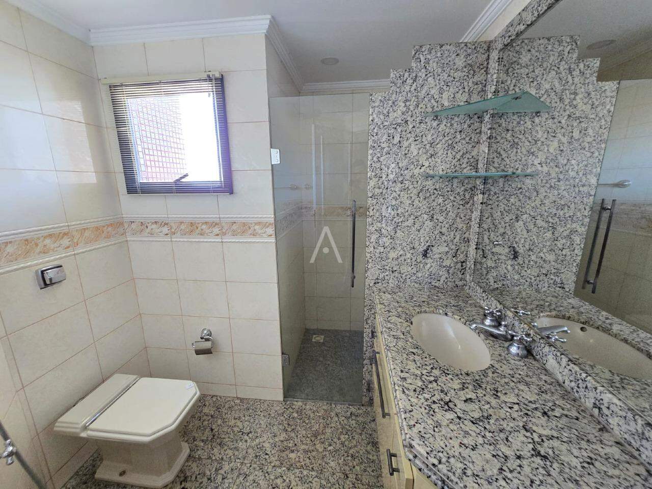 Apartamento para para aluguel no Bairro CENTRO em TOLEDO: 