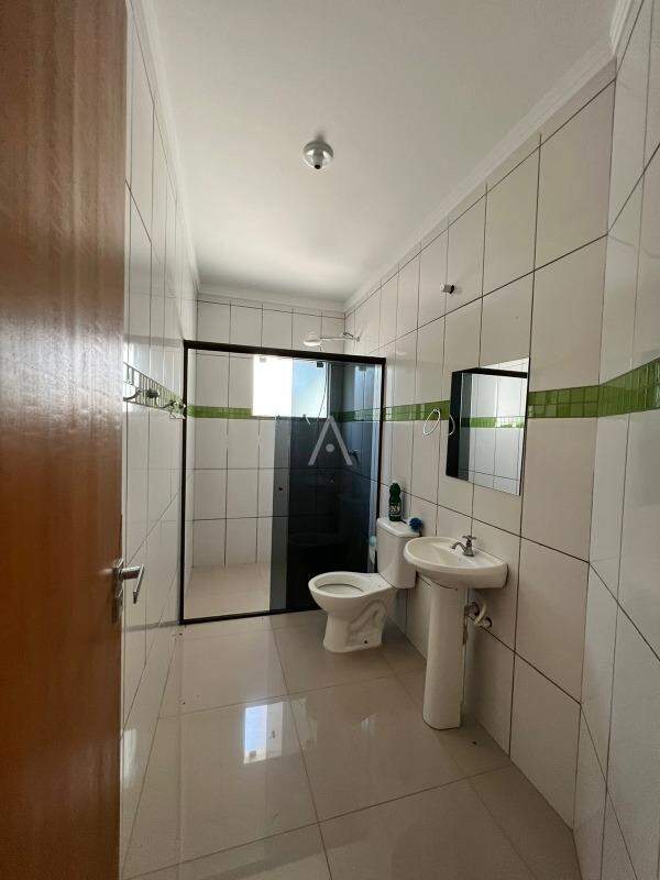 Casa Residencial para à venda no Bairro ANGRA DOS REIS em CASCAVEL: 