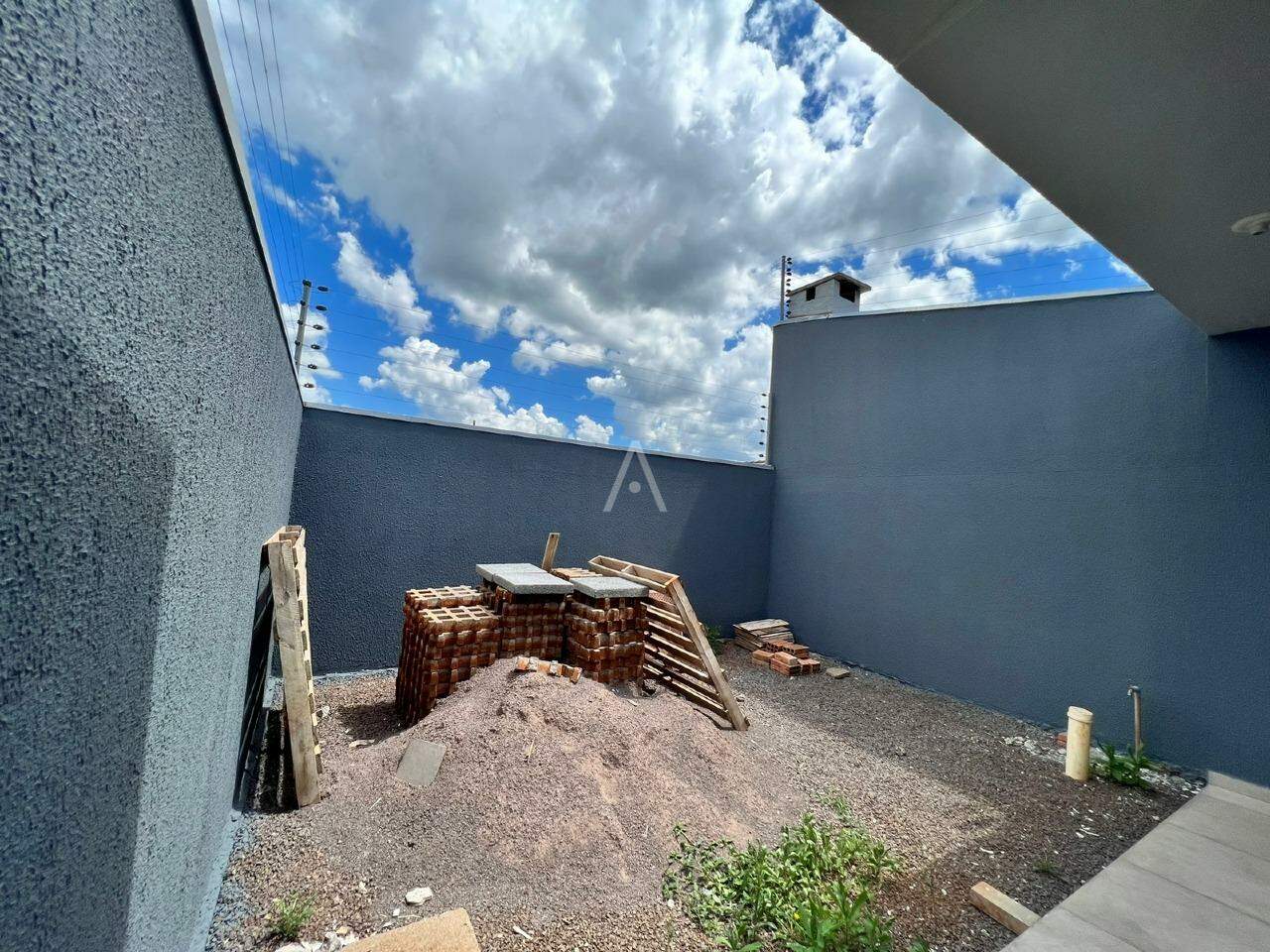 Casa Residencial para à venda no Bairro ANGRA DOS REIS em CASCAVEL: 