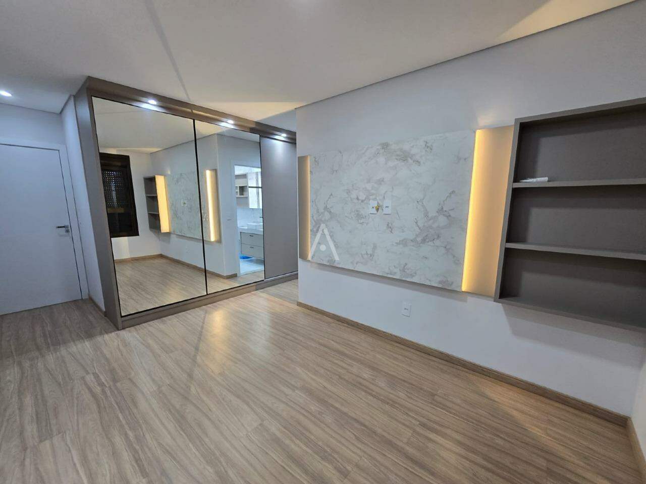 Apartamento para à venda no Bairro JARDIM LA SALLE em TOLEDO: 