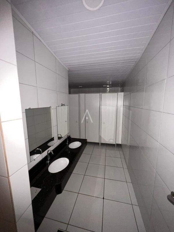 Casa Comercial para para aluguel no Bairro CENTRO em CASCAVEL: